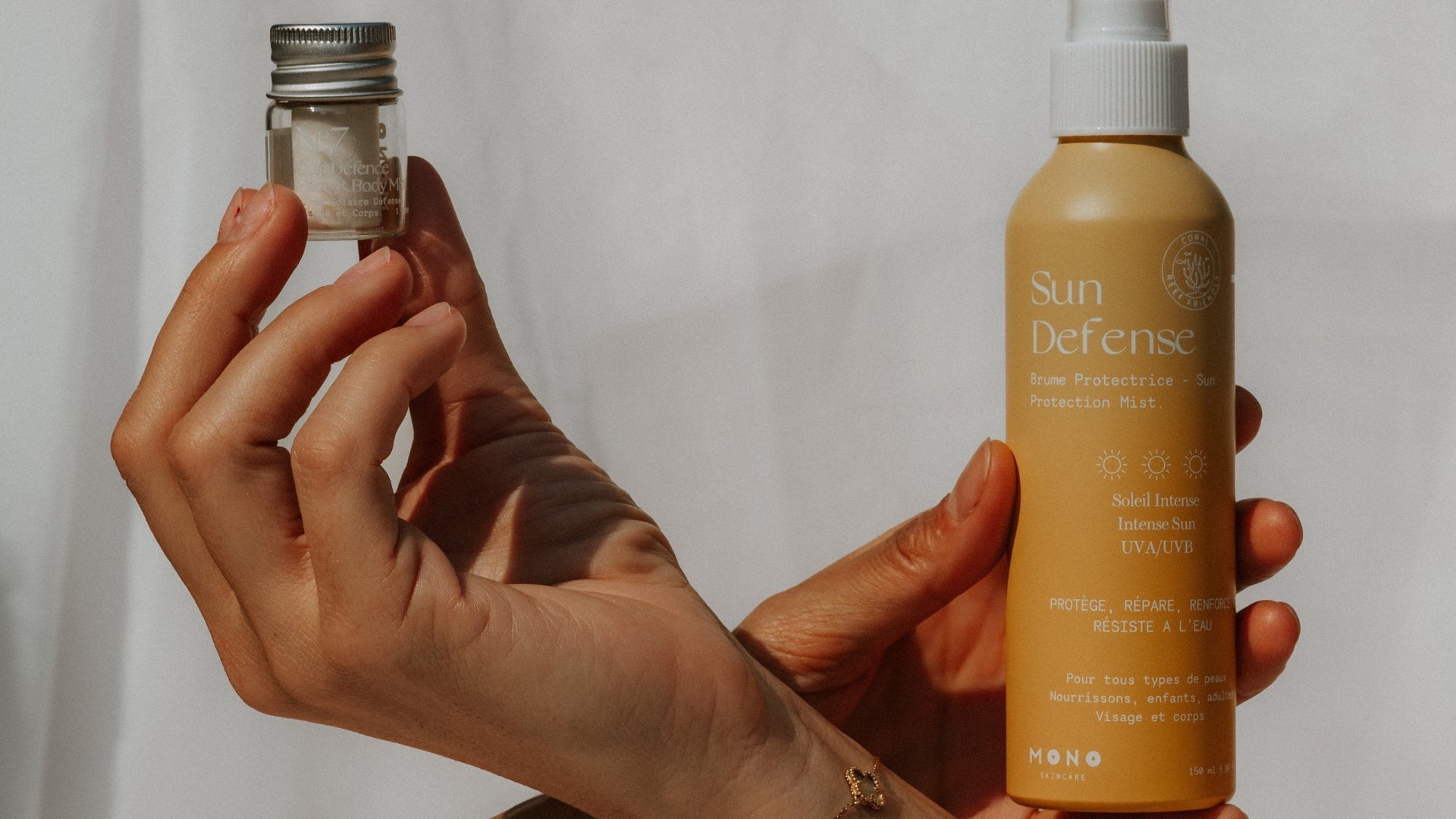 l’ectoïne, actif biotech clé des soins MONO, protecteur et apaisant pour la barrière cutanée.