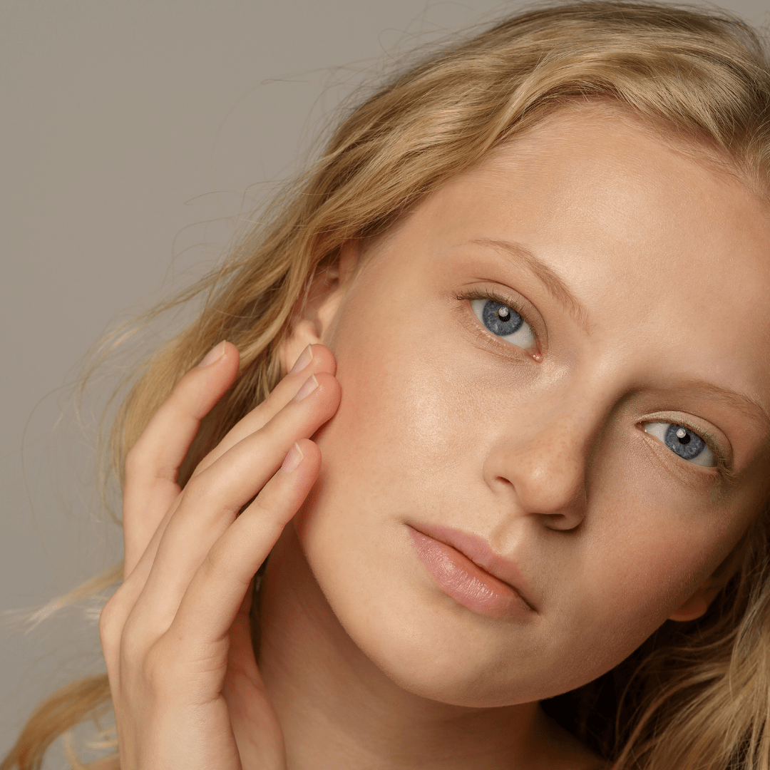 Do I Need a Different Cream for My Face and Under-Eye? A Skincare Guide - Mono Skincare