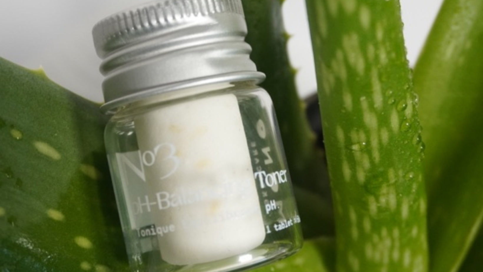 Est-ce que les soins naturels sont efficaces ? La vérité scientifique sur la dermo-cosmétique bio