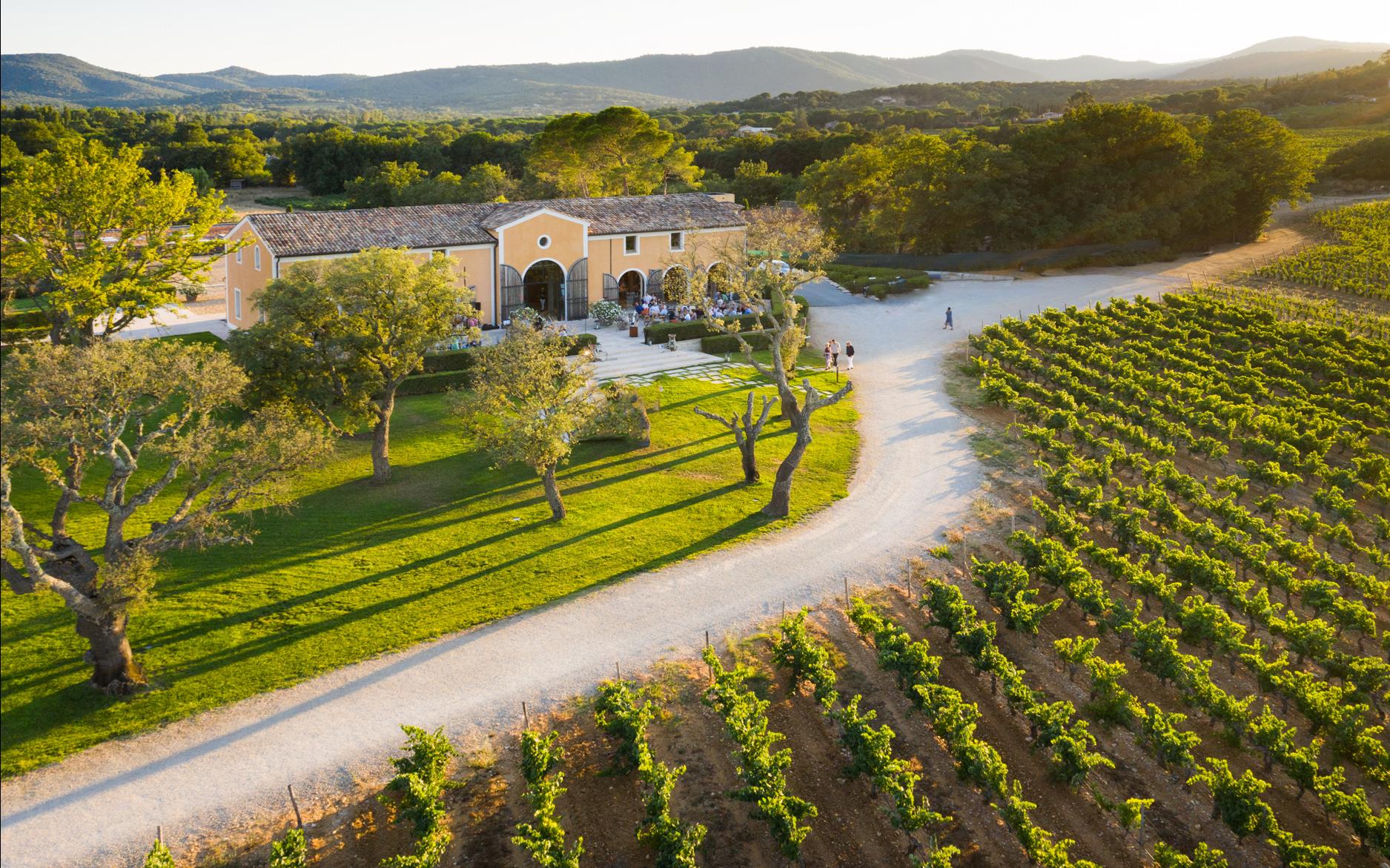 Bordeaux pop-up x Elise Chalmin, Kind Yoga festival et Chateau St Maur! Ca bouge chez MONO au Printemps! - Mono Skincare